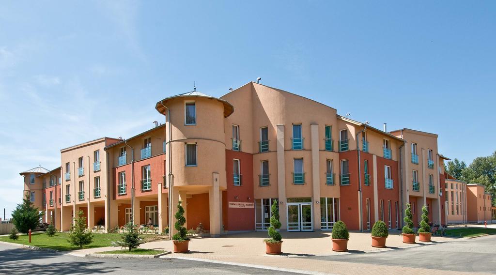 Termálhotel Martfű Martfů Exterior foto